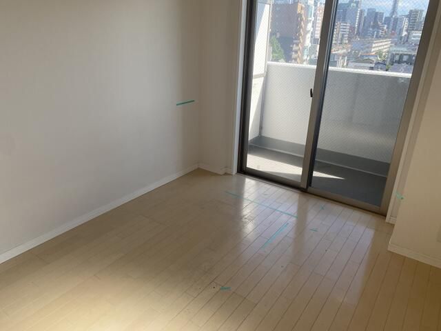 居室・リビング　☆明るい洋室☆