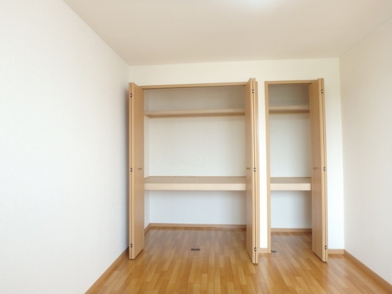 収納　図面と現状に相違がある場合には現状を優先