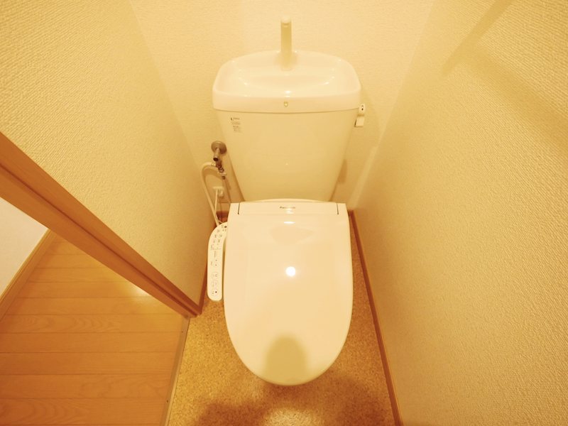 トイレ　ウォシュレット