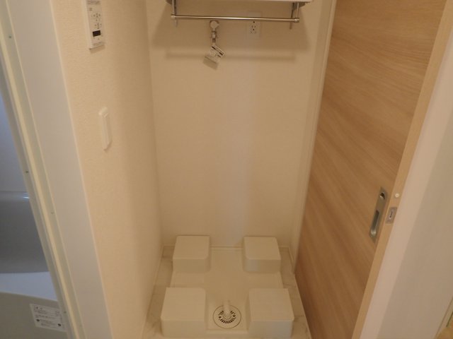 その他　洗濯機置場