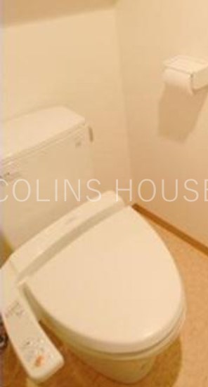 トイレ　反転タイプ画像