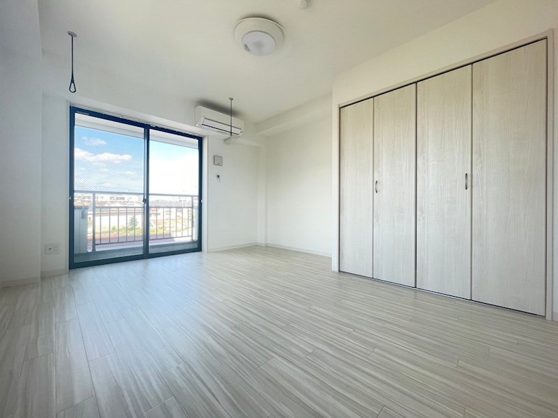 居室・リビング　※別号室の写真使用中