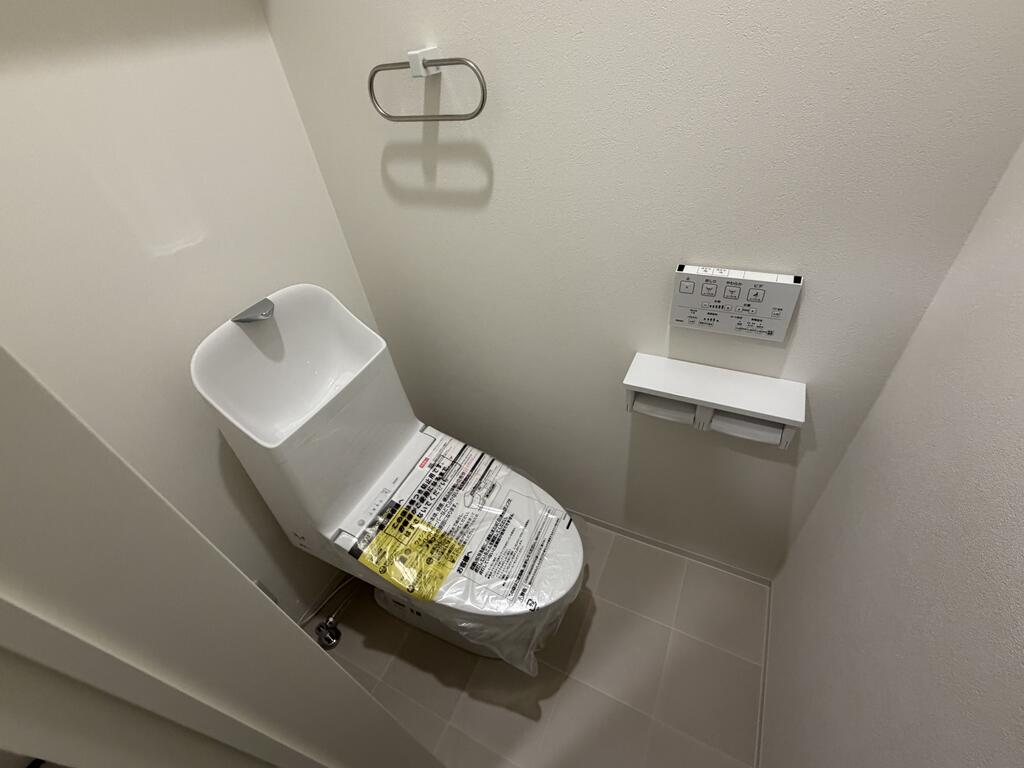 トイレ　※同施行会社建物写真です。ご参考下さい。