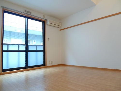 居室・リビング　明るい洋室はいいですよね