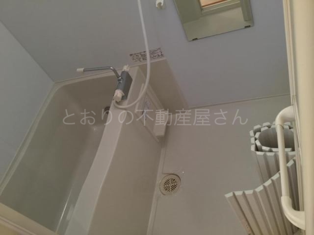 バス・シャワールーム　バスルーム