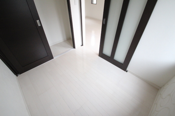 居室・リビング　※別部屋の写真です