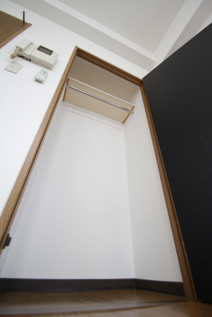 収納　※他のお部屋の参考写真です