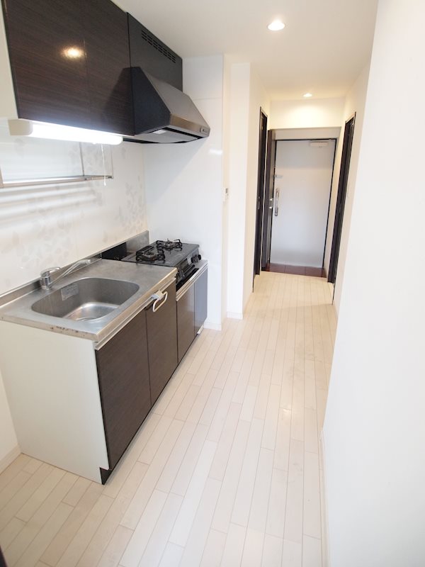 キッチン　キッチンスペース充実。