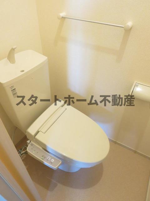 トイレ　トイレもきれいです
