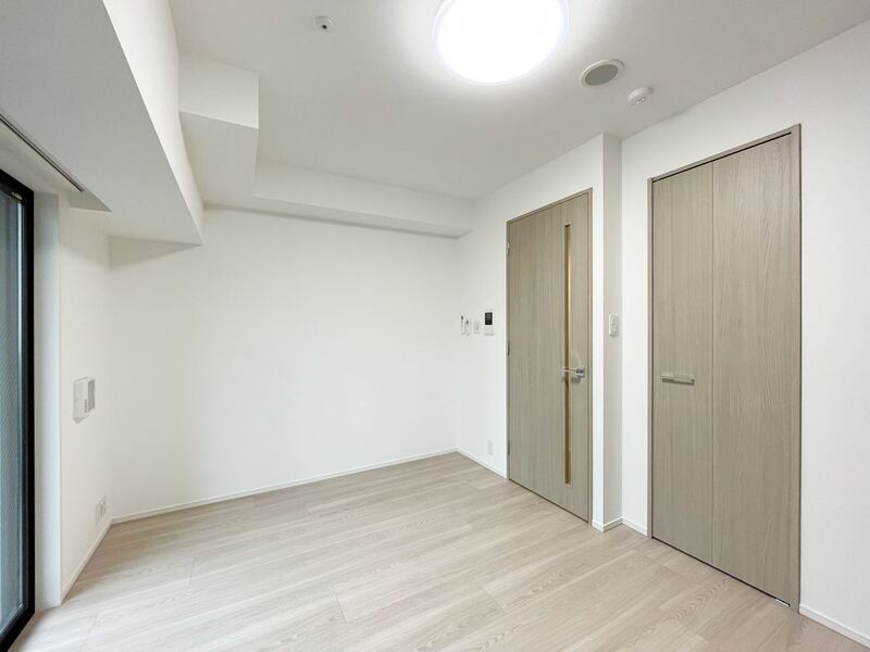 居室・リビング　※別部屋の参考写真です。