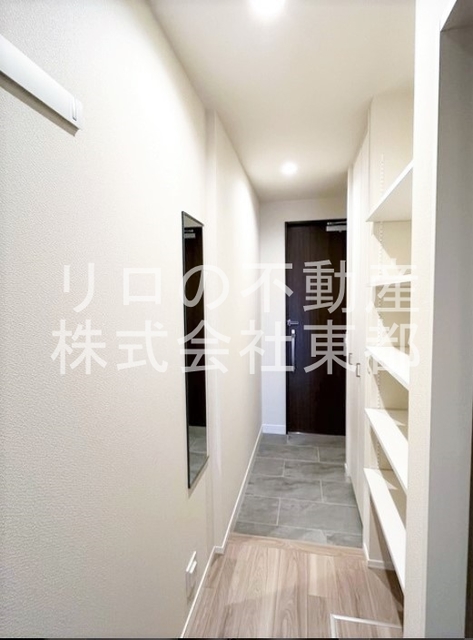 玄関　シューズボックス付☆いつでもスッキリ片付きますね！