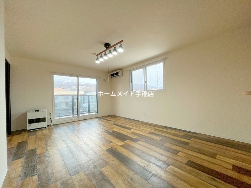 居室・リビング　明るいリビング♪