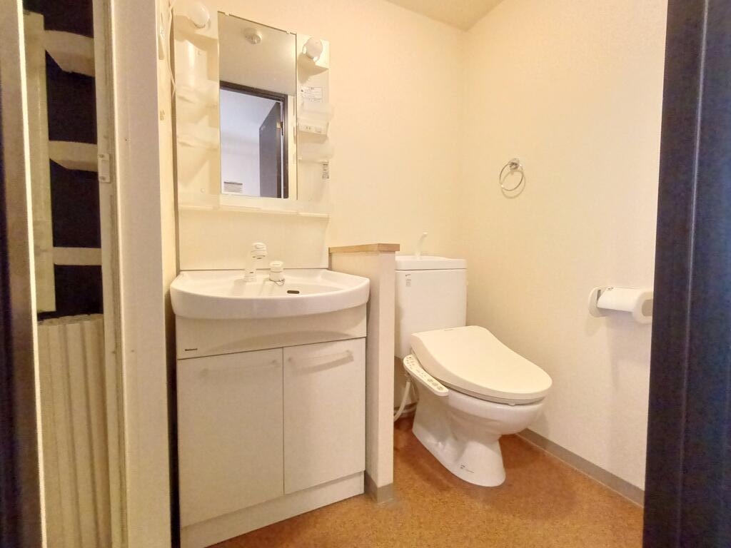 トイレ　バス・トイレ別　シャワートイレ