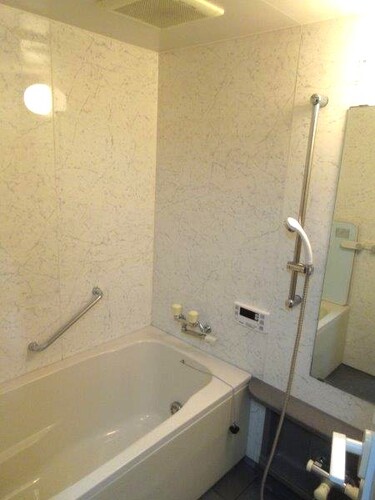 バス・シャワールーム　浴室　※2019年4月撮影時