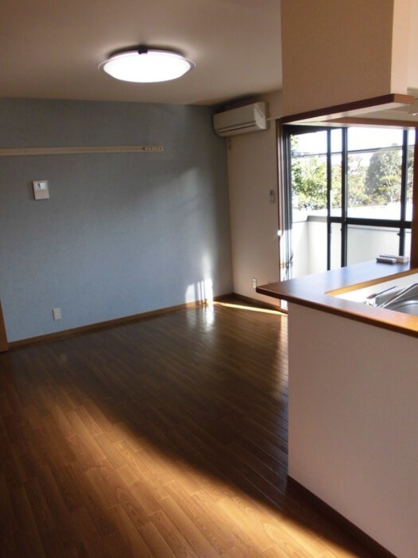 居室・リビング　図面と現状に相違がある場合には現状を優先