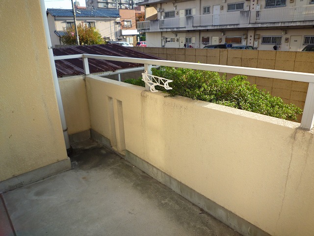 バルコニー　※同建物同型別のお部屋