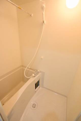 バス・シャワールーム　浴室乾燥機能完備