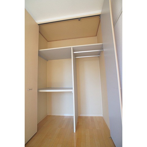 収納　クローゼット