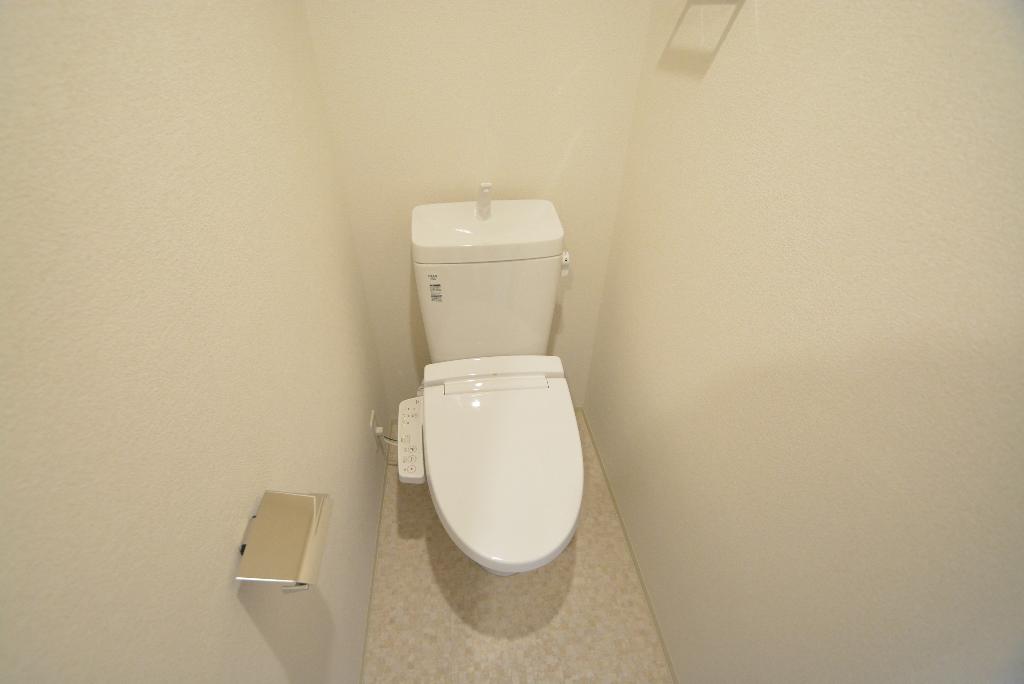 トイレ　シャワー付トイレ