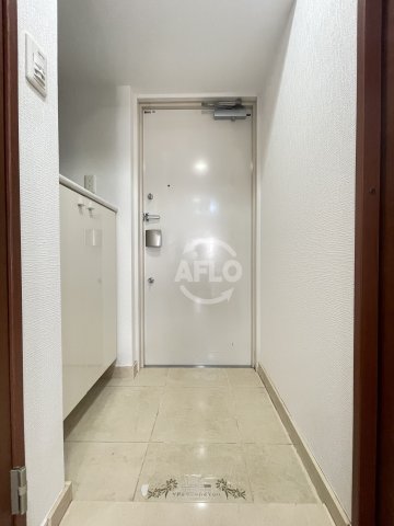 玄関　BRAVI南堀江（ブラービ南堀江）　玄関