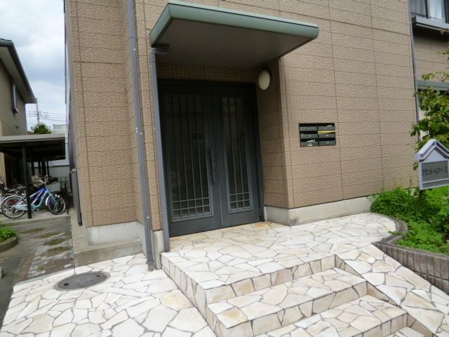 エントランス　★エントランス★
