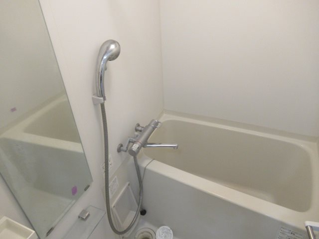 バス・シャワールーム　☆ゆったりくつろげるお風呂☆