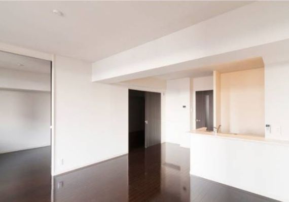 居室・リビング　こちらのリビングで趣味の時間をお楽しみください