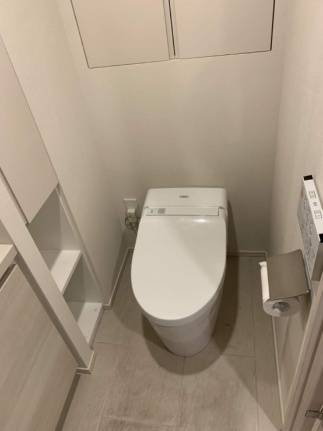 トイレ　※別部屋参考写真