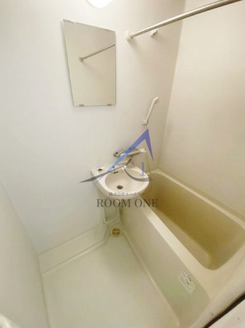 バス・シャワールーム　お風呂です。