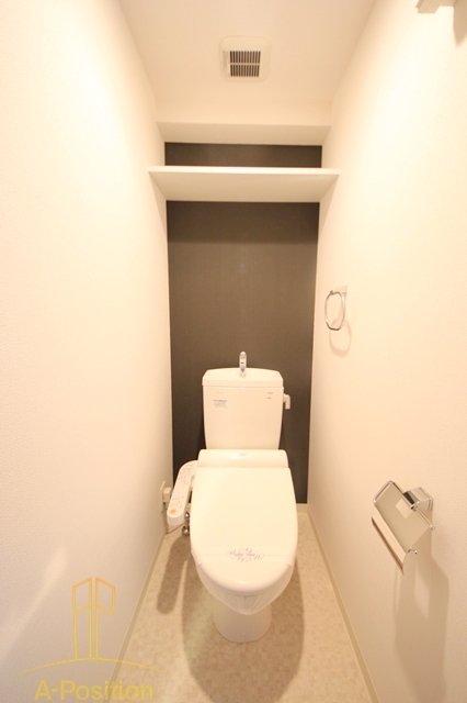 トイレ　アドバンス西梅田グルーブ