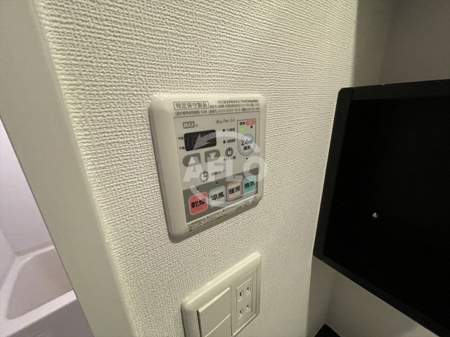 その他設備　SERENiTE北浜　浴室リモコン