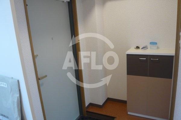 玄関　ラ・フォンテ新町　玄関