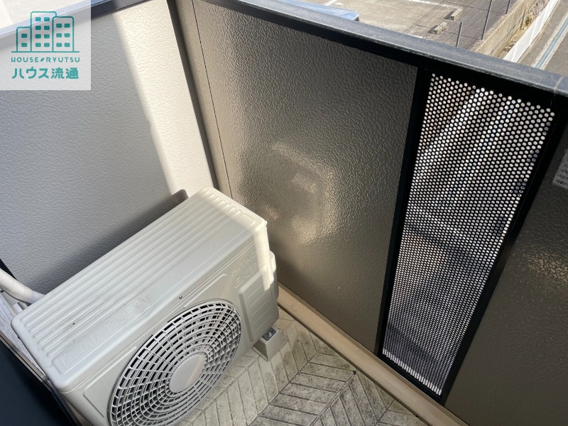 バルコニー　※別号室の写真になります※