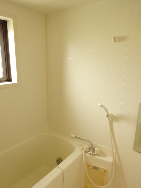 バス・シャワールーム　３０３号室の写真を利用