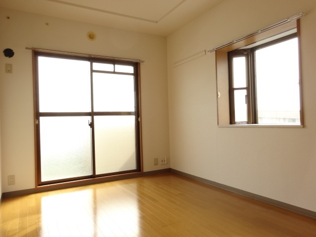 その他部屋・スペース　３０３号室の写真を利用