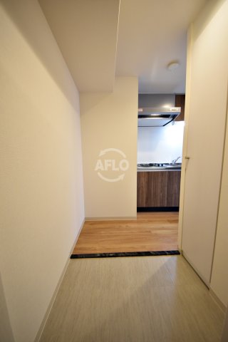 玄関　エグゼ堺筋本町　玄関