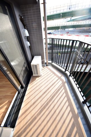 バルコニー　エグゼ堺筋本町　バルコニー