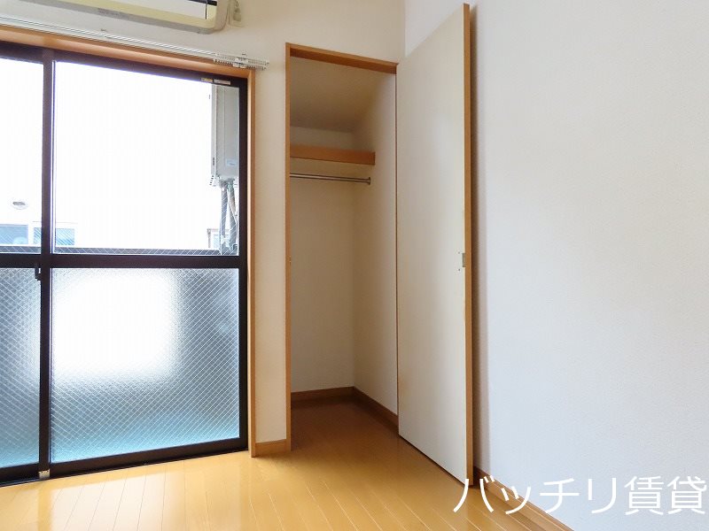 収納　同型タイプの為現状を優先致します。