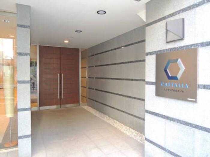 エントランス　エントランス