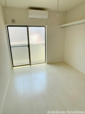 居室・リビング　写真は別のお部屋です。