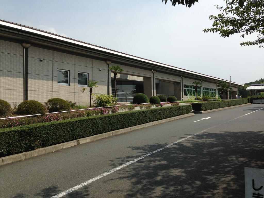 図書館　市中央図書館（図書館）まで291m