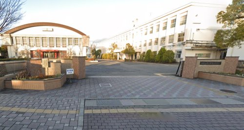 高校・高専　和歌山県立那賀高校（高校・高専）まで4785m