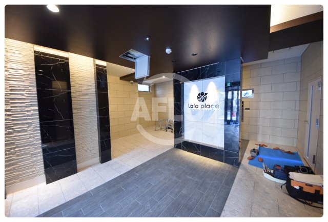 ロビー　ララプレイス玉造パルク　ロビー