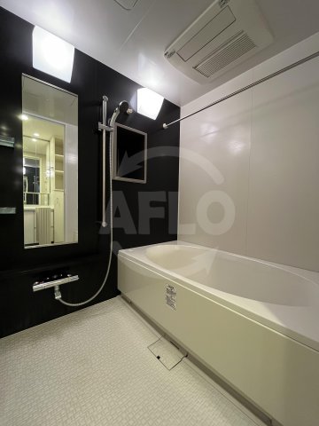 バス・シャワールーム　エスリード南堀江　浴室