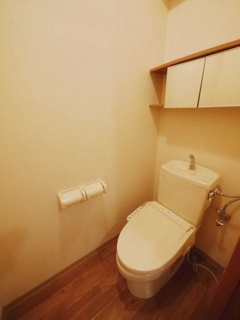 トイレ　★お問い合わせはタウンハウジング橋本店まで★