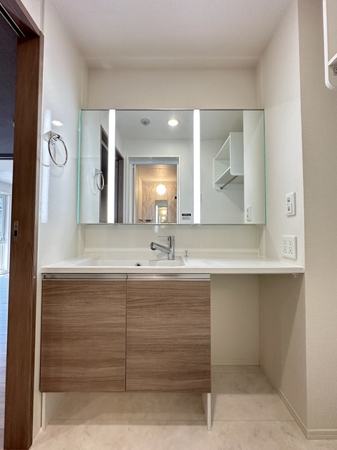 洗面設備　同施工会社参考写真です