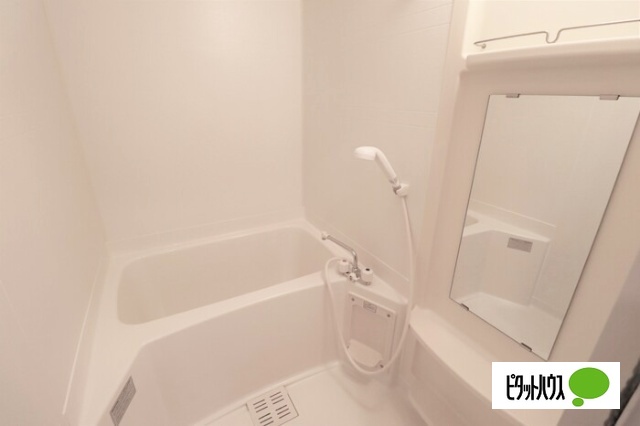 トイレ　温水洗浄暖房便座