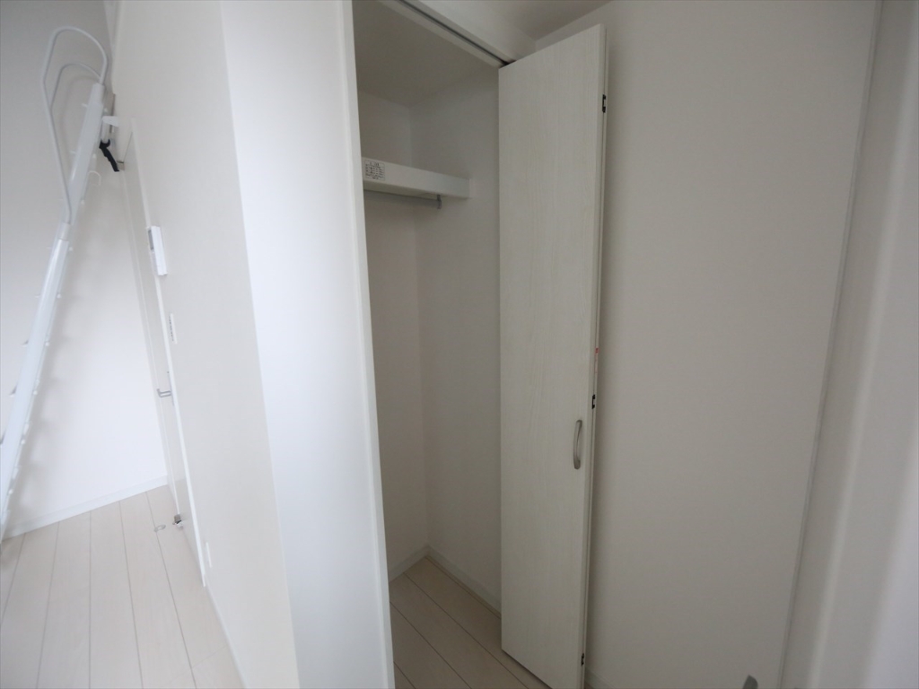 収納　クローゼット（収納充実してます）