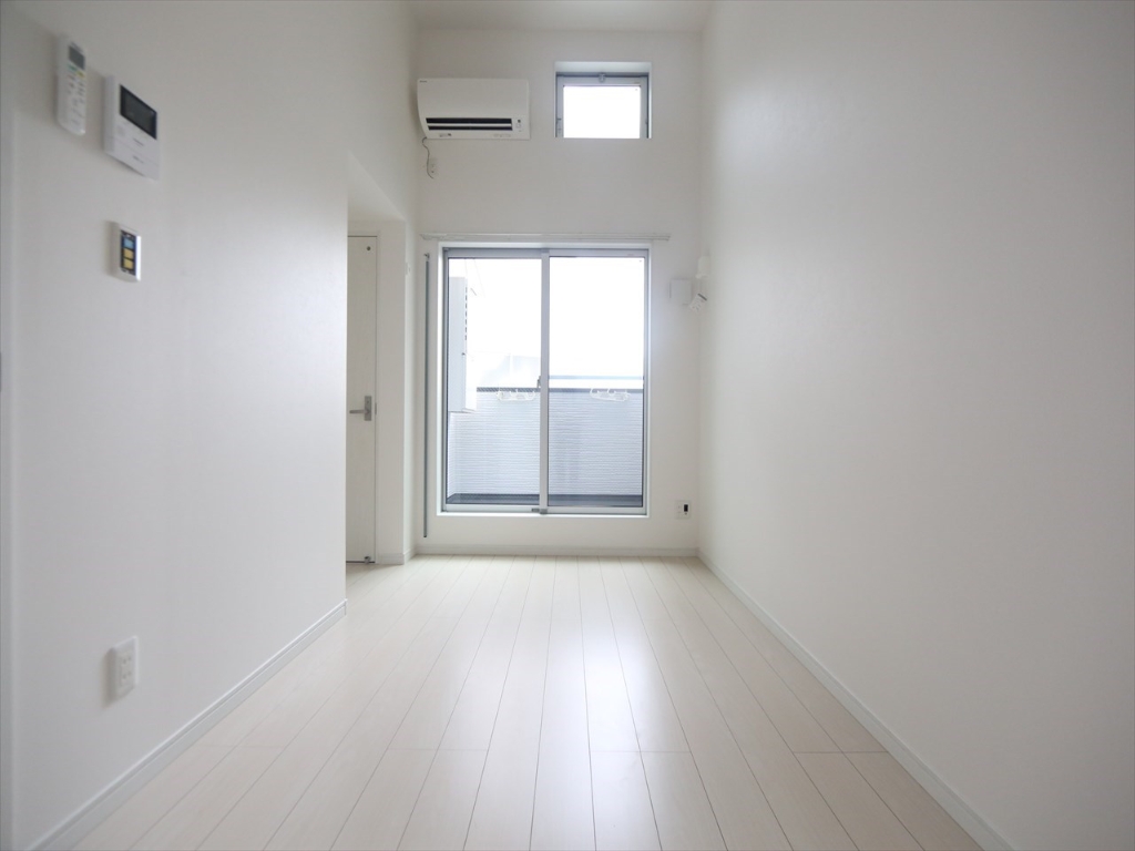 バルコニー　洋室6.0帖　ロフト5.1帖（収納としても部屋としても使えま