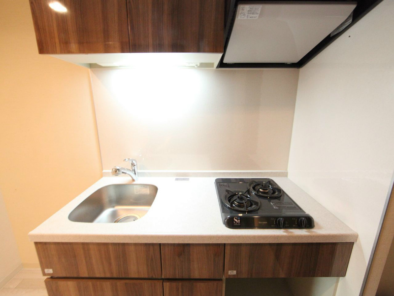 キッチン　システムキッチン（ガス2口コンロ付）